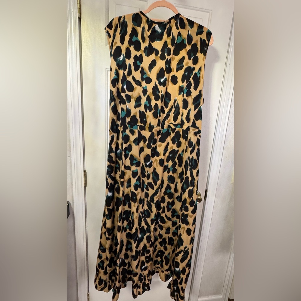 Wrap Leopard Ruffle Midi Dress - Picture 2 of 3